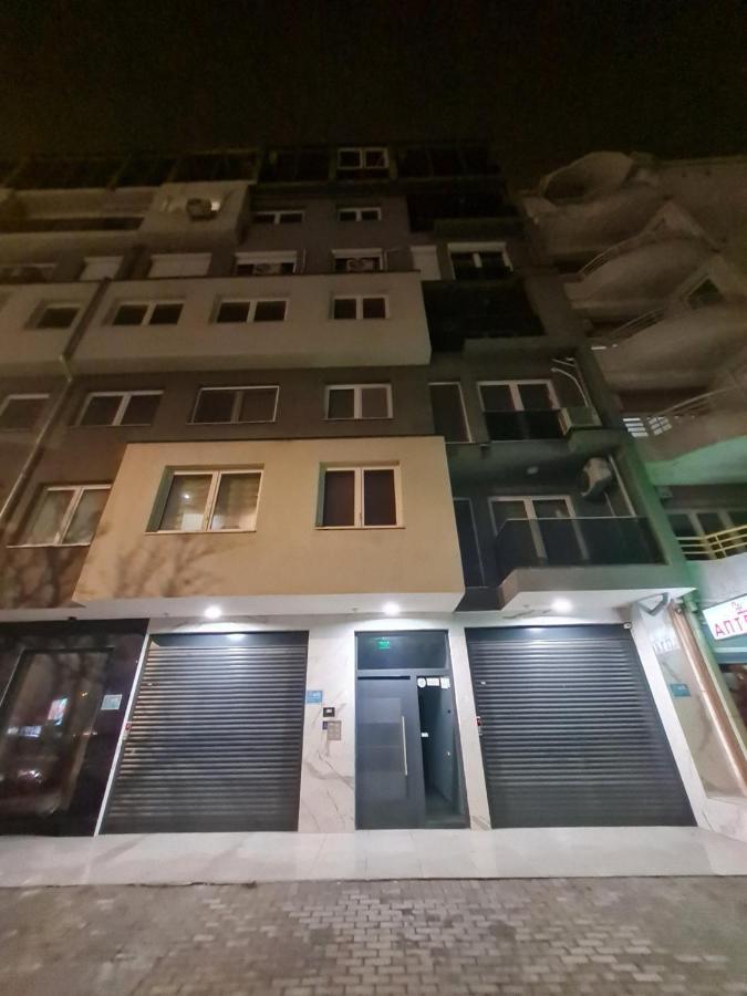 Marand Apartment Skopje Buitenkant foto