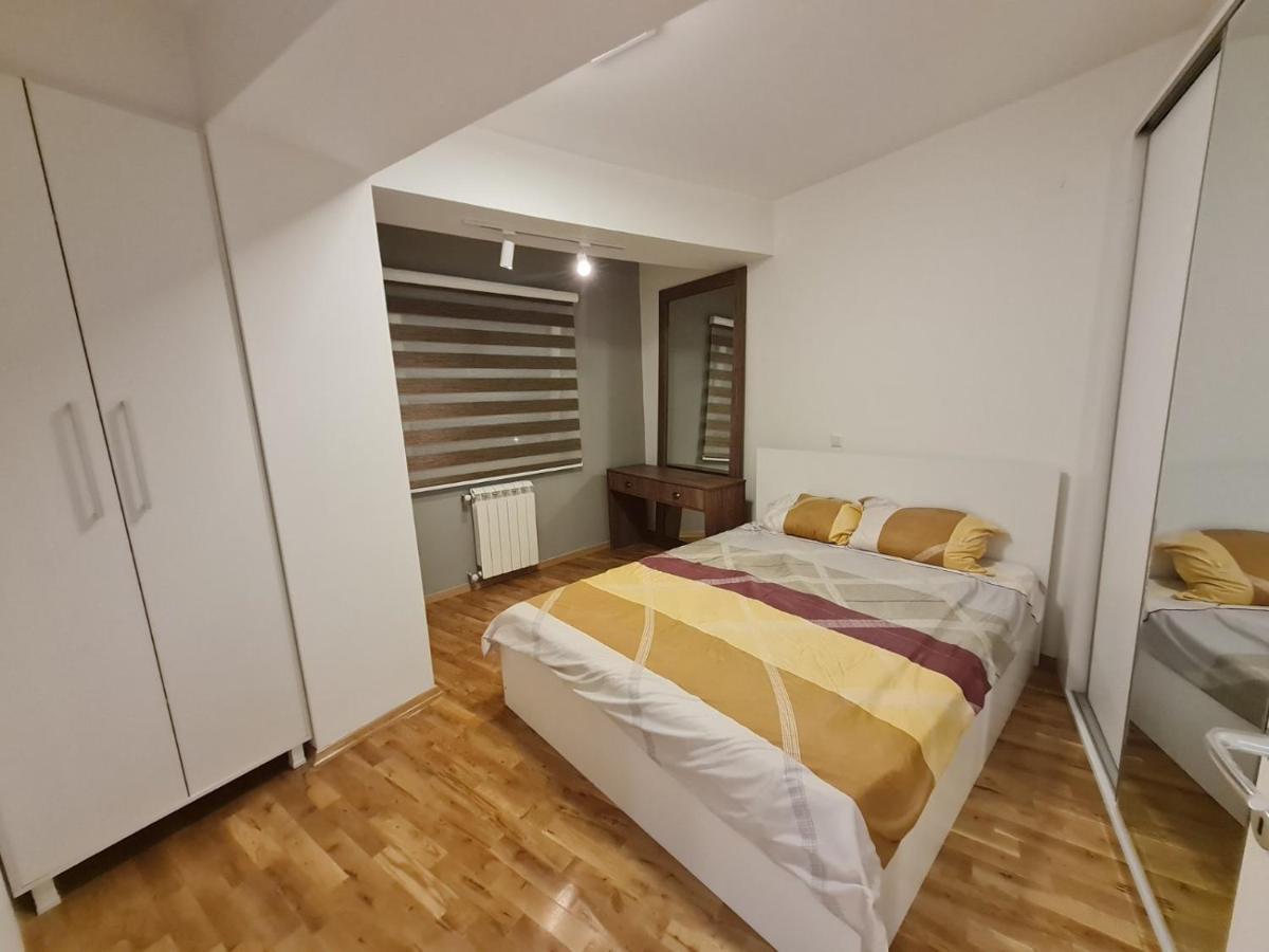 Marand Apartment Skopje Buitenkant foto