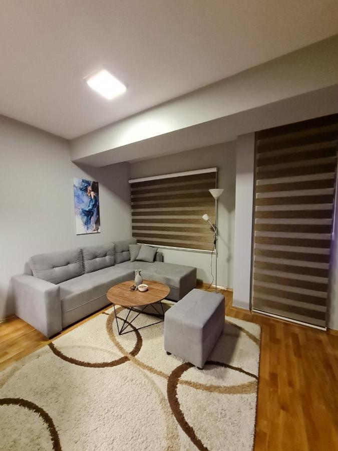 Marand Apartment Skopje Buitenkant foto
